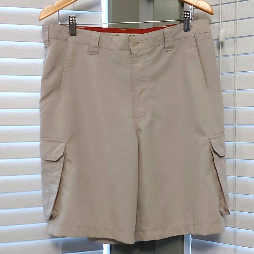 Wilson Cargo sports shorts